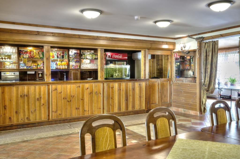 Augustowia Hotel Luaran gambar