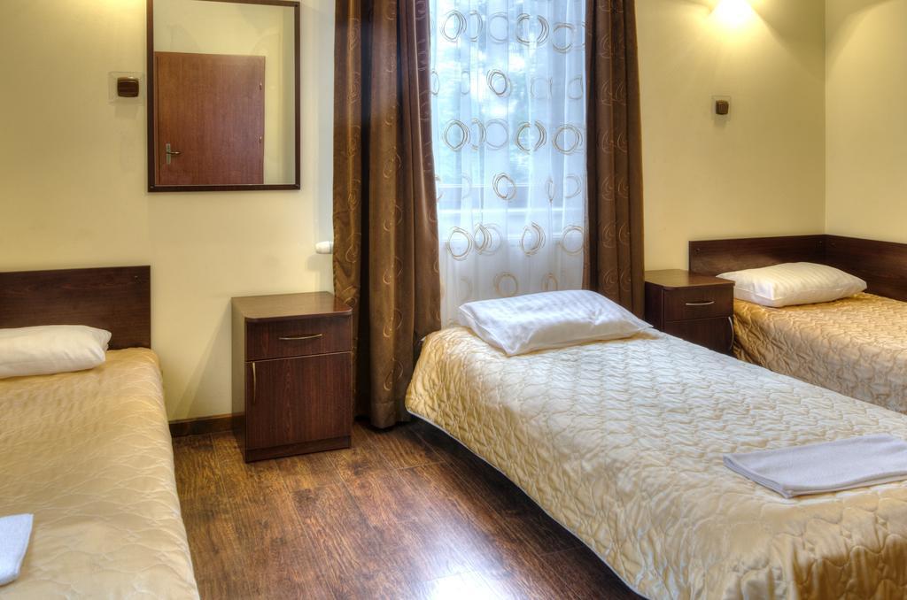 Augustowia Hotel Luaran gambar