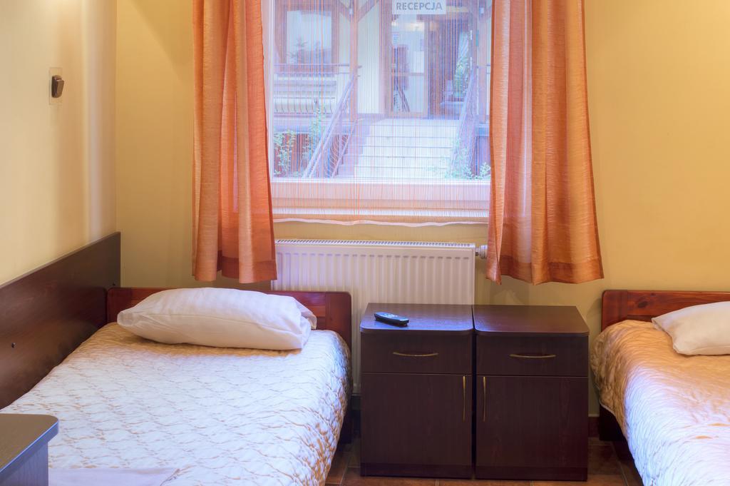 Augustowia Hotel Luaran gambar